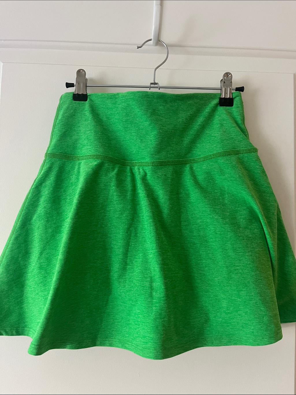 Beyond Yoga Green Athletic Flared Skort